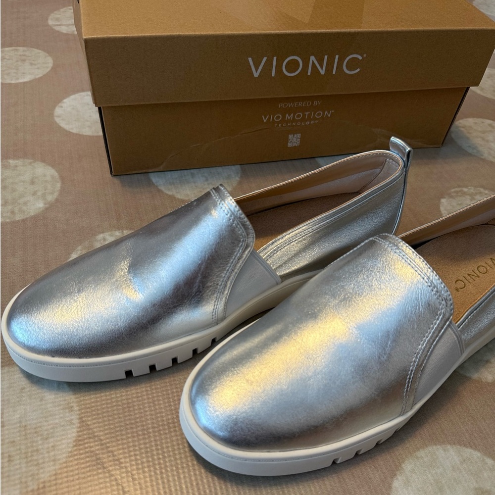 Vionic Silver Metallic Slip-On Flats